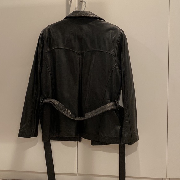 Woman’s AUTHENTIC Wilson Leather Jacket - Picture 5 of 6